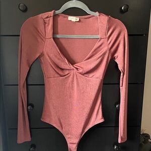 DRY GOODS shimmery mauve long sleeve body suit